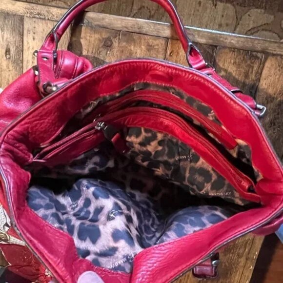 B. Makowsky Vintage Red Leather Bag - Picture 5 of 6